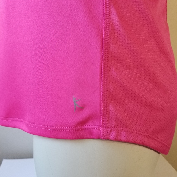 Danskin Now bright pink athletic top - Picture 8 of 8